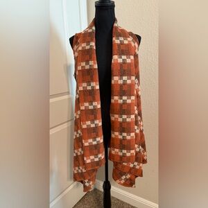 Piko 1988 Women L Sleeveless Duster Cardigan Orange and Brown Plaid Pockets
